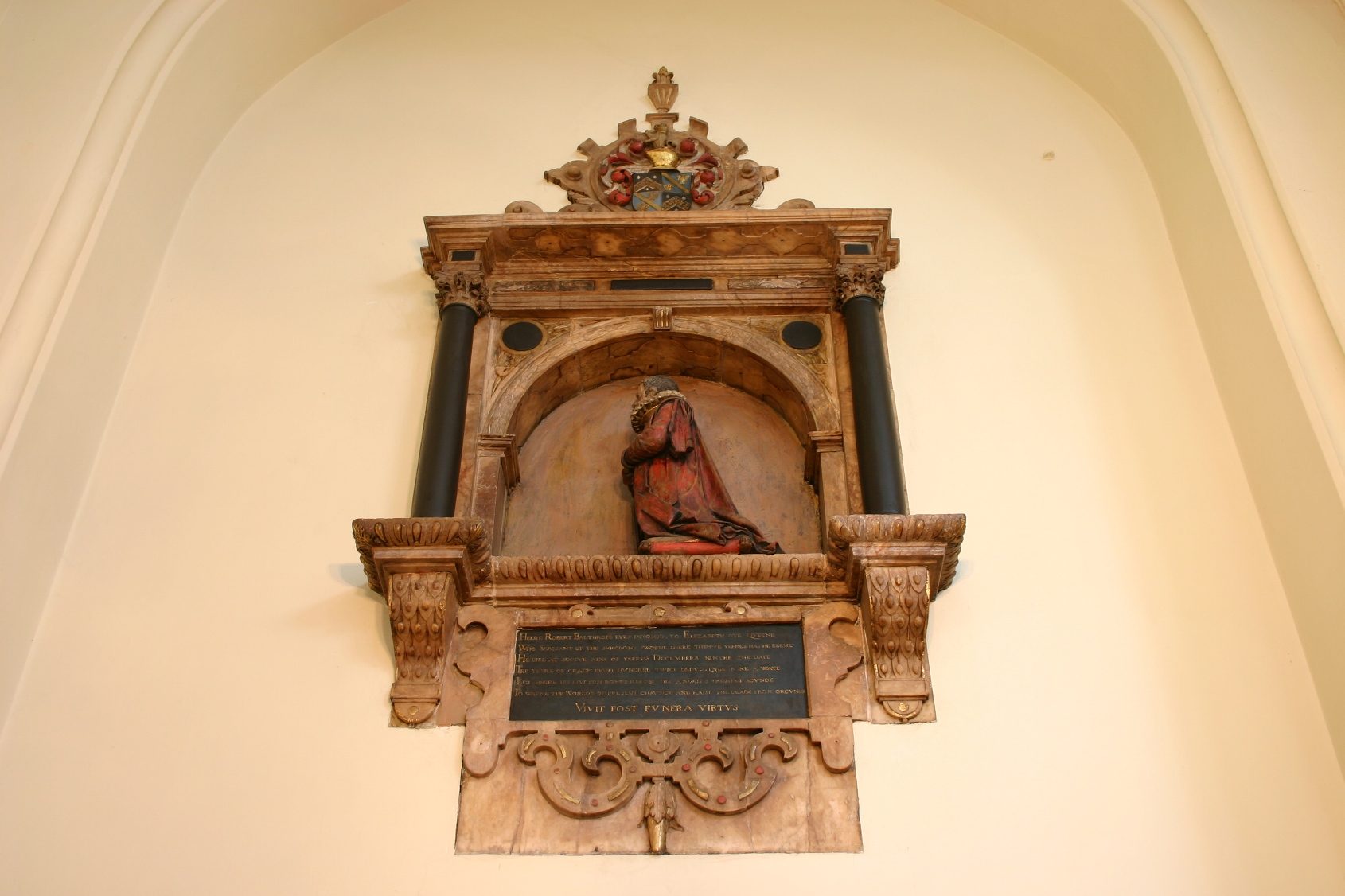 Robert Balthrope's funeral monument, St Bartholomew's Hospital, London - 01.JPG
